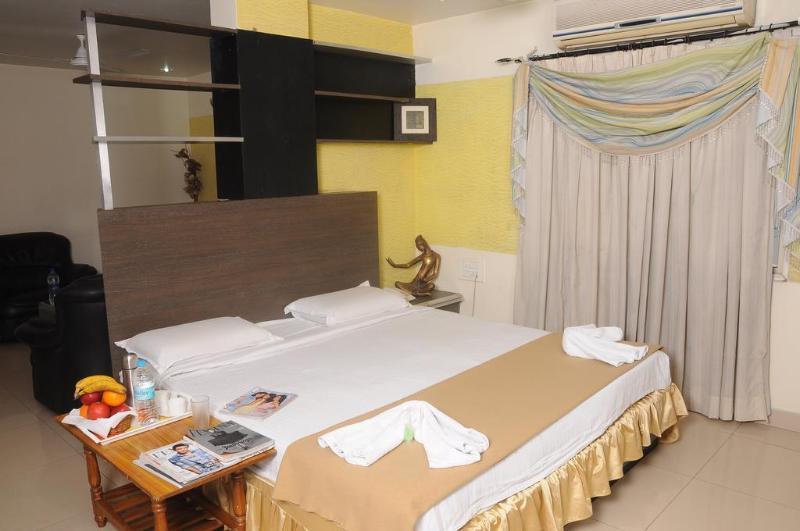 Hotel Tanisha Hajdarabad Zewnętrze zdjęcie